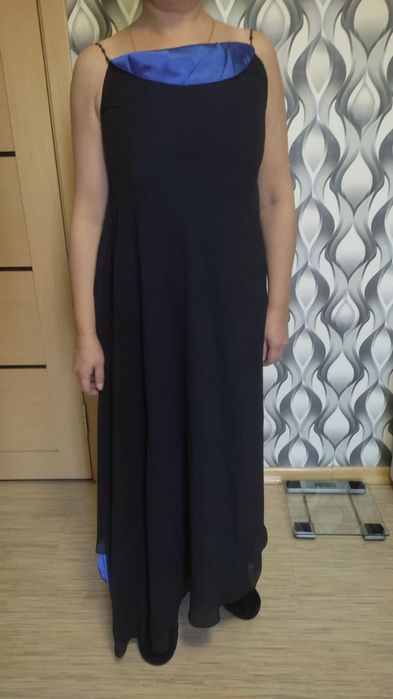 Продам вечерние платья