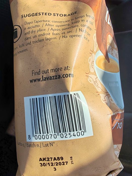 Vând cafea Lavazza 8/10. 1kg