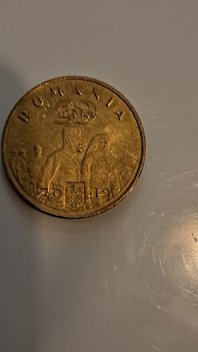 Vand bacnote si monezi pentru colectionari