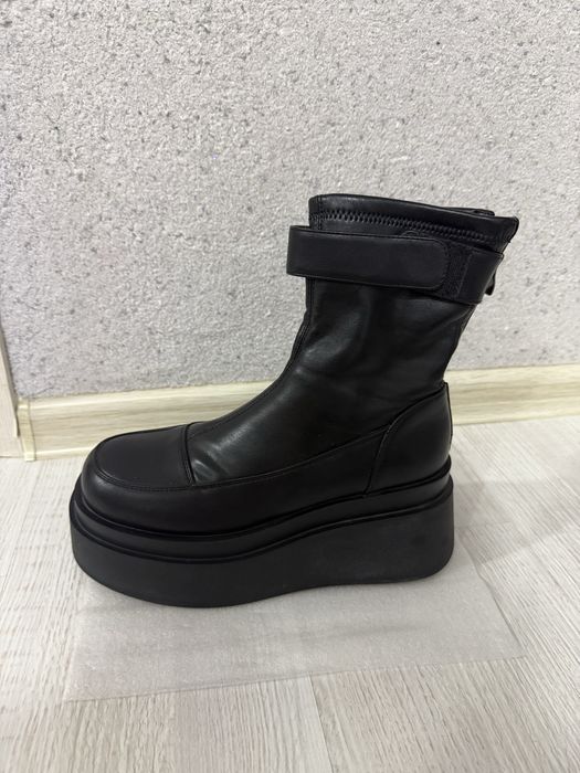 Продаю 38 р , ,,,