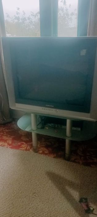 Продам Телевизор б/у