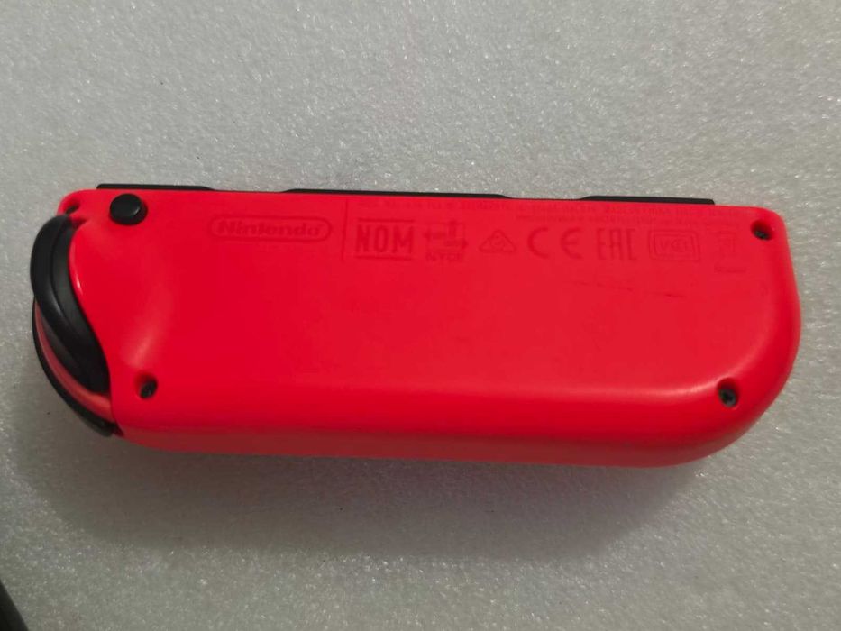 Controller Nintendo Switch Joy-Con Grip Kit (Joy-Con Albastru/Roșu Neon + Suport Grip)