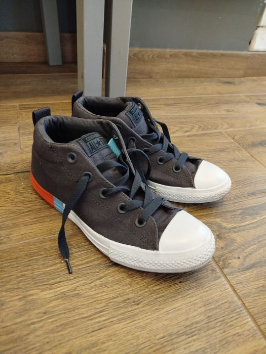 Converse детски кецове 36 
Кецове Ctas Street Mid 659975C