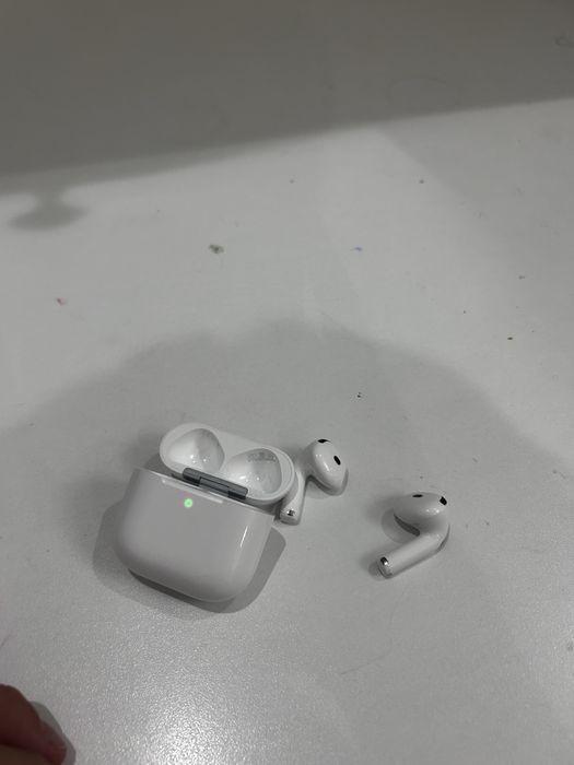 Airpods 4 люкс качество