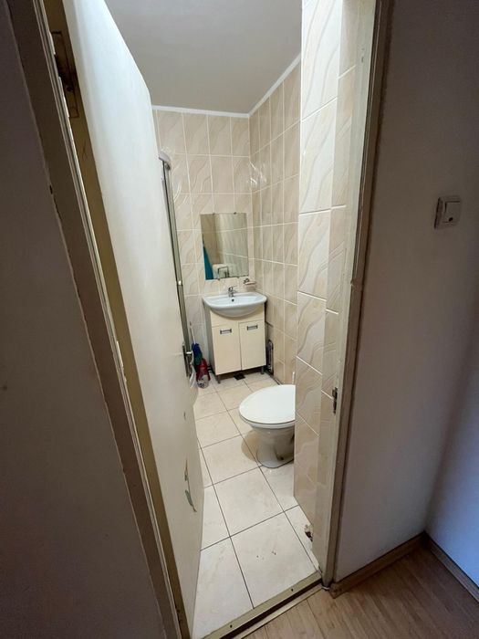 Vand apartament 3 camere central