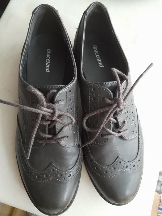 Pantofi piele gri nr 36