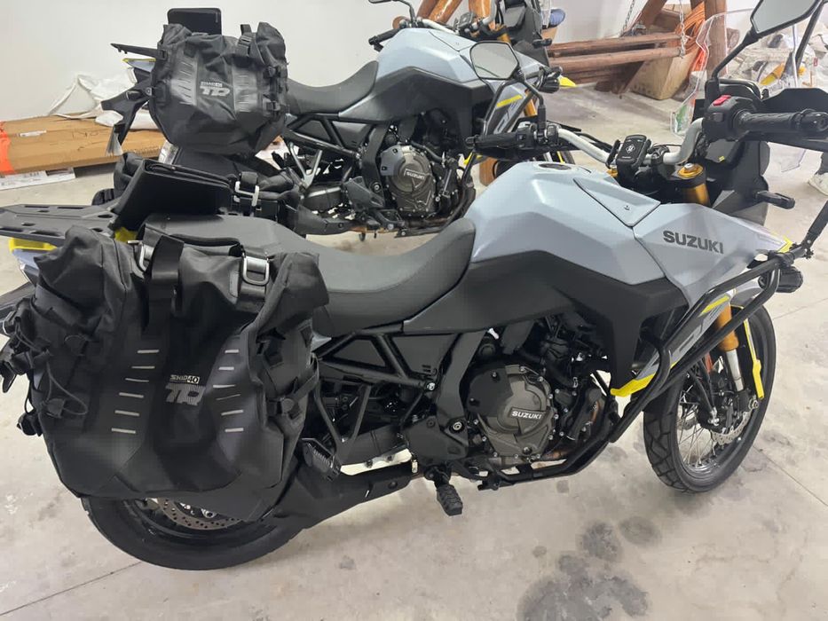 Suzuki V-Strom 800 DE 2023