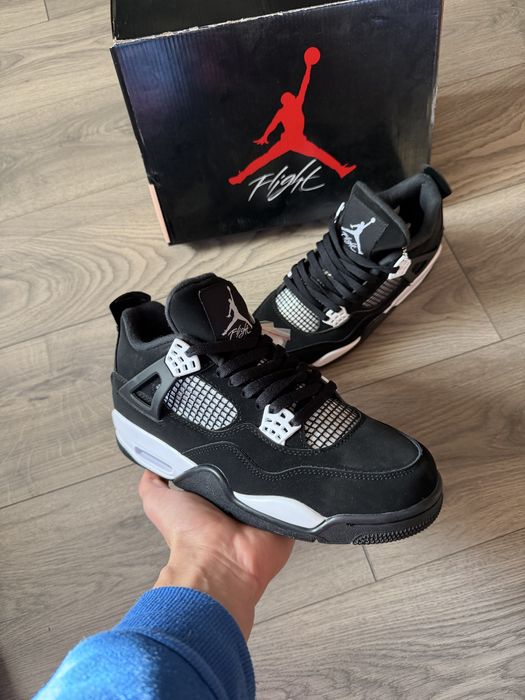 Jordan 4 White Thunder