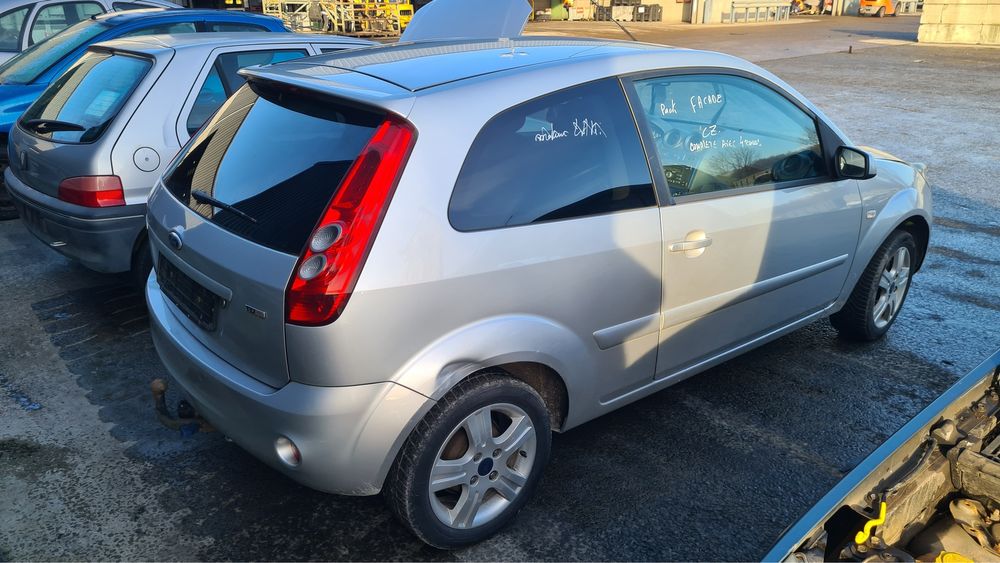 Ford Fiesta 1.3i 1.4/1.6TDCi (2002-2008) на части