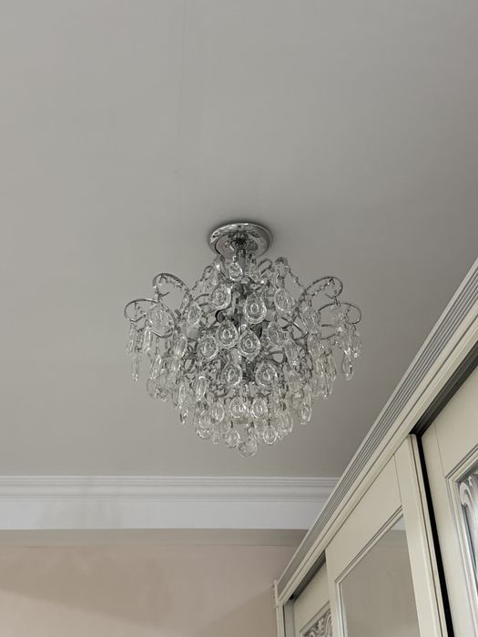 Люстры в хорошем состоянии!