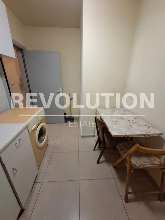 Двустаен апартамент  в гр.Варна, Лятно кино Тракия!