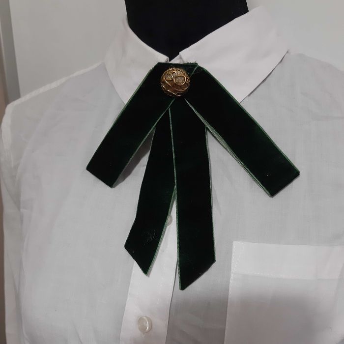 Brosa catifea verde funda Meli Melo fundă gât guler office