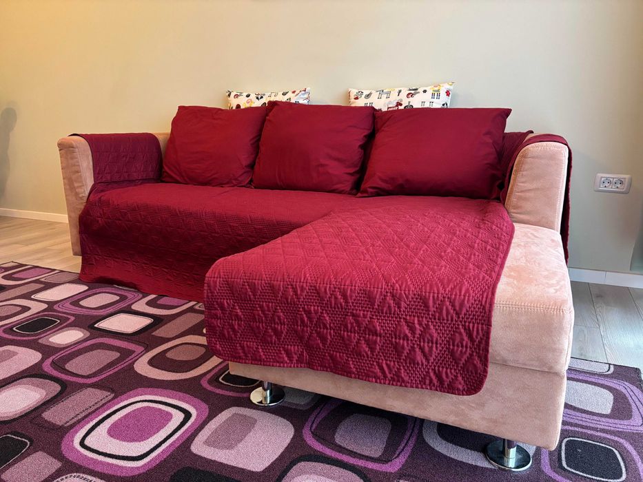 Vand coltar modern si foarte confortabil ideal pentru living!