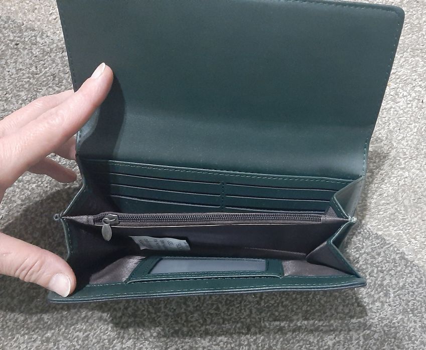 Продам женские кошельки