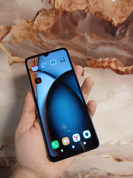 Redmi A3 128Gb почти новый