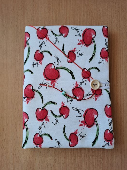 Текстилни калъфи за книги