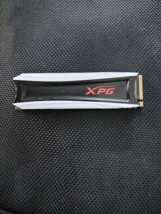 SSD 4 gb XPG Adata