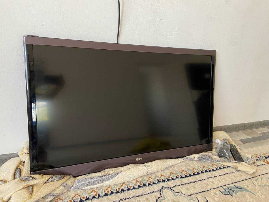 Телевизор LG\Smart TV