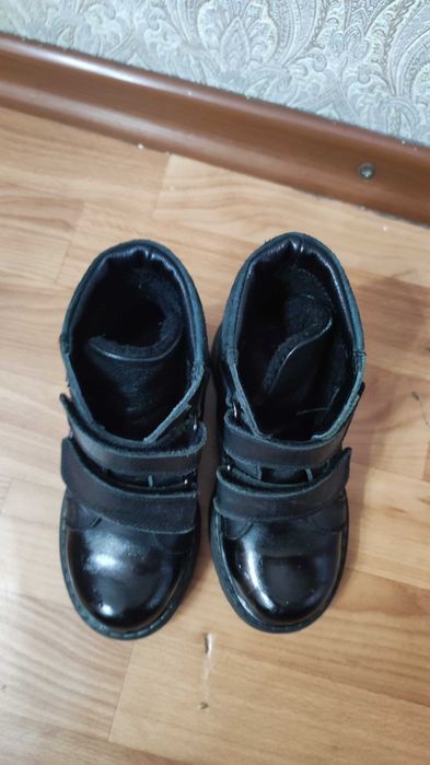 Ботинки кожаные для мальчика 28 рр