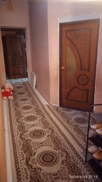 3 xonali uy sotiladi