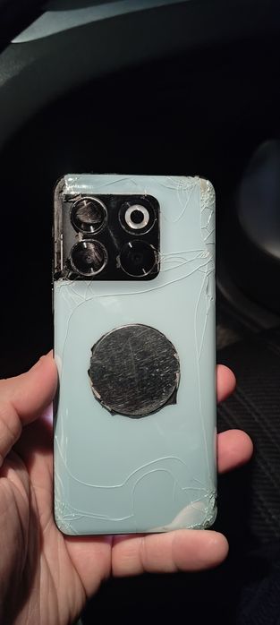 One plus 10 T America