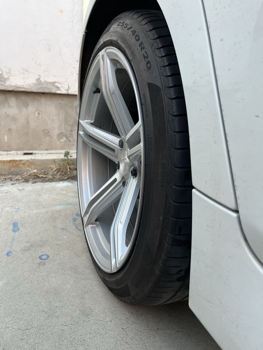 Vand jante BMW Vennom R20