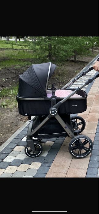 Продам коляску 2в1