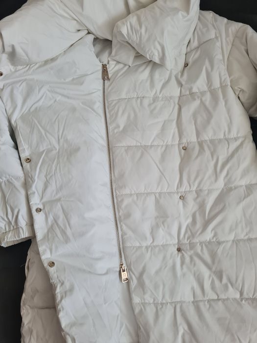 Пуховик сатылады Продам пуховик