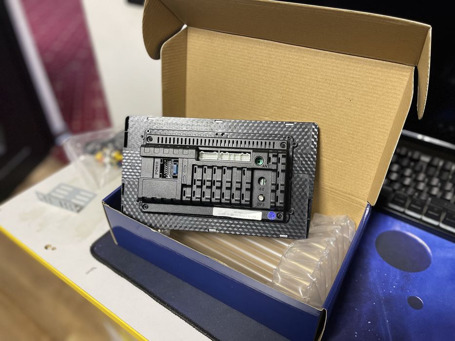 Navigație Auto 10 Inch – Android 12 Universală VW Audi Skoda Seat BMW