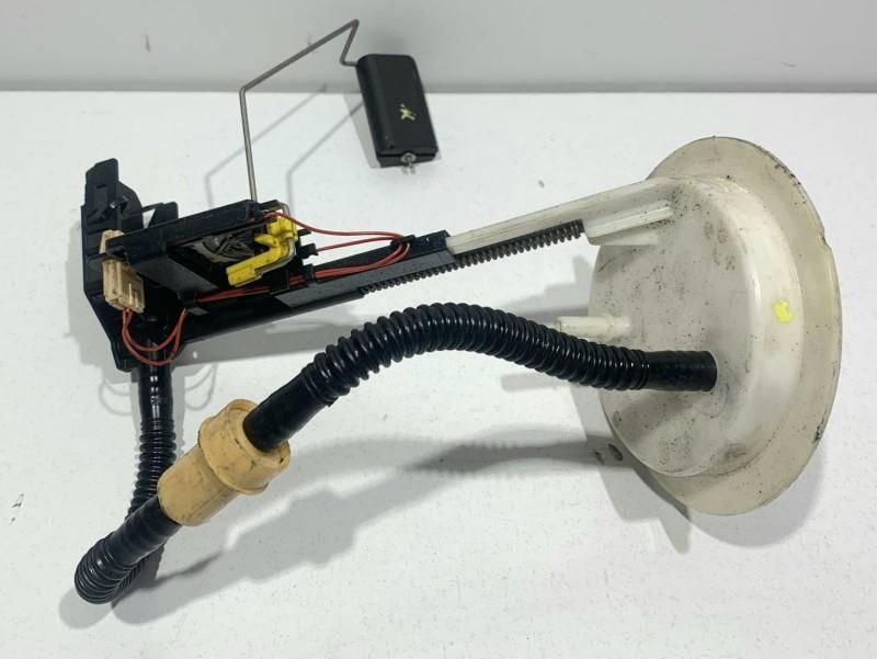 Sonda litrometrica BMW Seria 5 LCI e60 7184479 2.0d