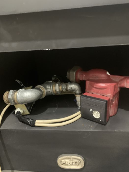 Камина на твърдо гориво, водна риза и фурна “Прити”