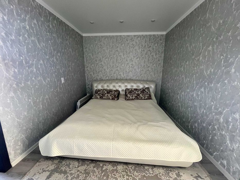 6-комнатная на 9 мкрн ][