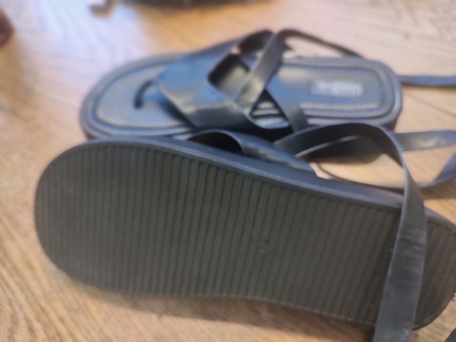 Сандали естествена кожа 25лв.