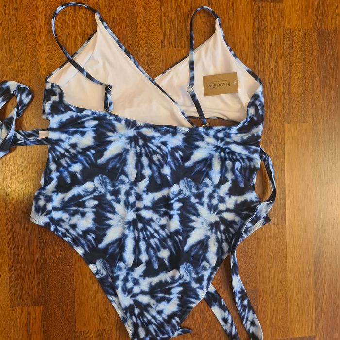 Costum baie intreg nou xl-xxl