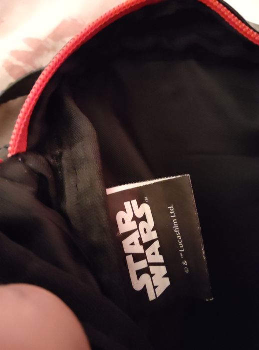 STAR WARS оригинален суичър и чантичка за през рамо
