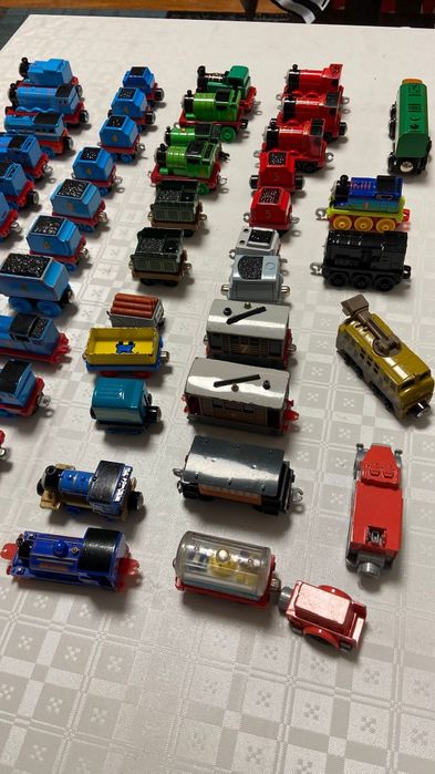 Thomas. Metal cu Magneti.