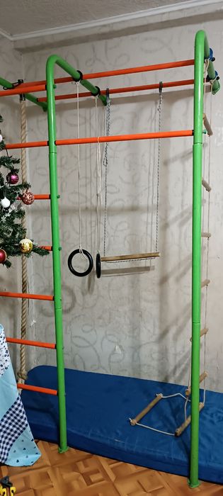 Шведская Стенка.