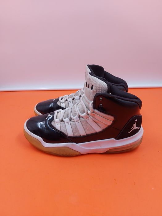Jordan Max Aura номер 36.5  Оригинални кецове