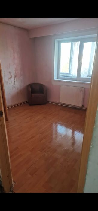 Vand apartament 2 camere decomandat in Deva str. Minerului