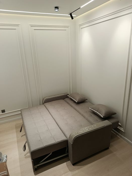 Диван раскладной и спальни