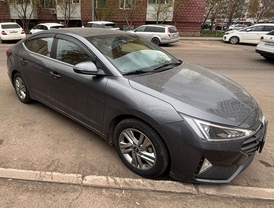 Hyundai Elantra 2019 г.в.