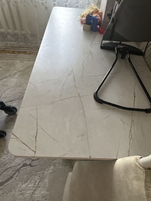 продам столь 2метр  25000