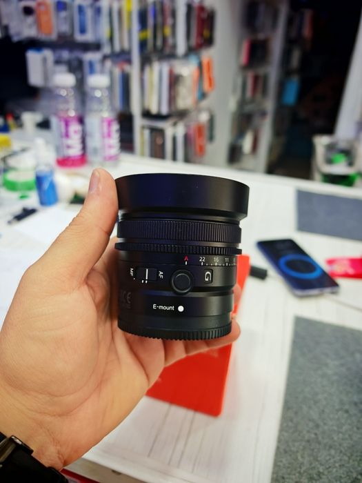 Obiectiv sony 24mm