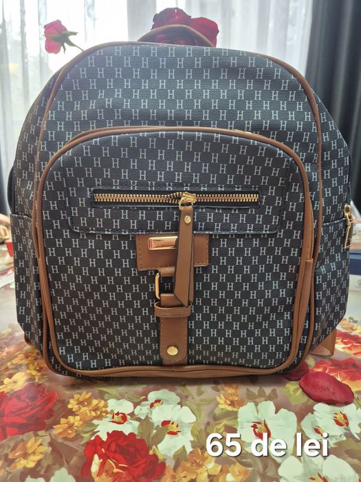 Ghiozdane dama diferite modele