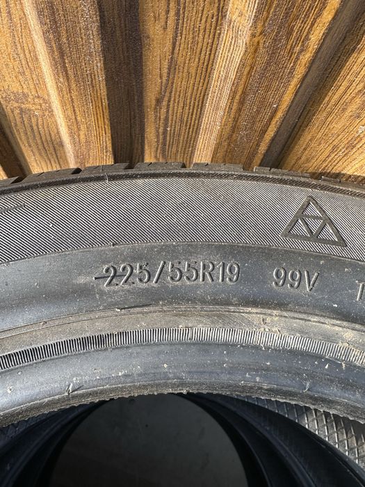 Продам шины комплект