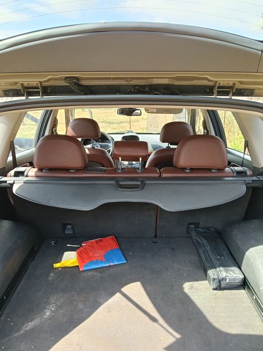 Vând Opel antara