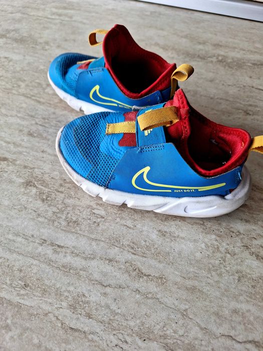 Детски сандали и маратонки 26/27