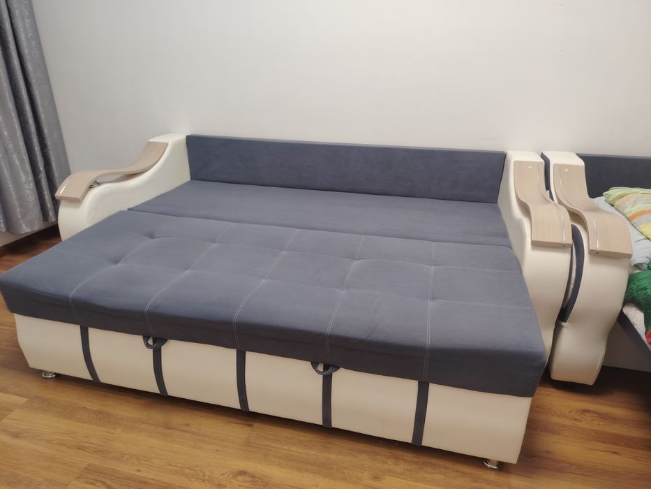 Б/у диван и маленький диван