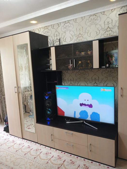 Продаю стенку производство Россия