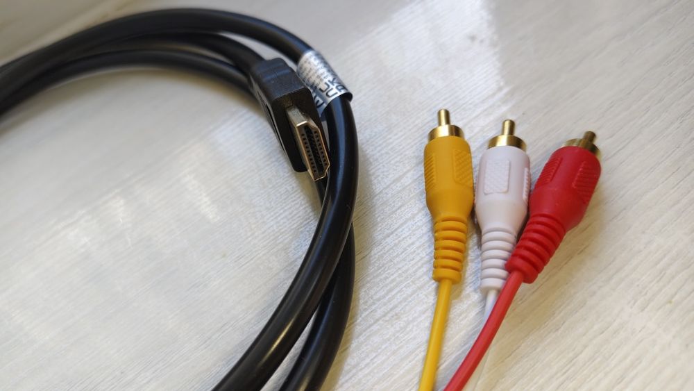 Кабель 1,5м HDMA - 3 RCA